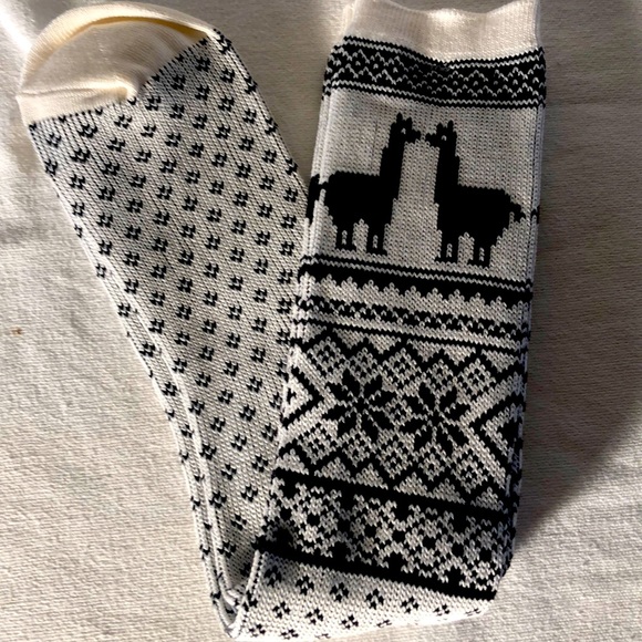 Old Navy NWT Llama boot socks black/cream - Picture 1 of 8